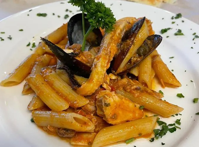 فندق Ristorante Da Franco *