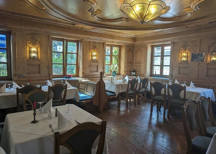 فندق Ristorante Da Franco
